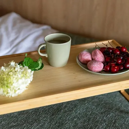 Apartment Wola - Balcony&workspace - By Rentujemy