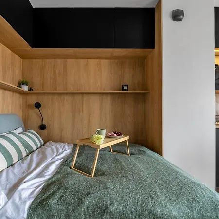 Wola - Balcony&workspace - By Rentujemy