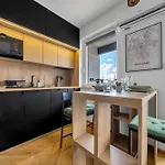 Apartman Wola - Balcony&workspace - By Rentujemy