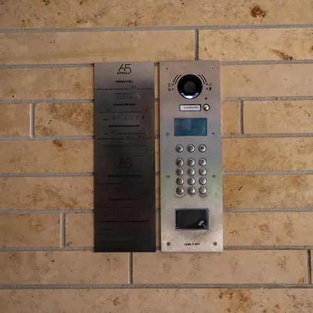 Wola - Balcony&workspace - By Rentujemy Warszawa