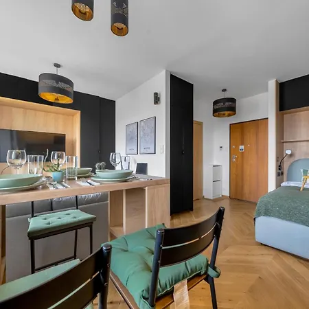 Wola - Balcony&workspace - By Rentujemy