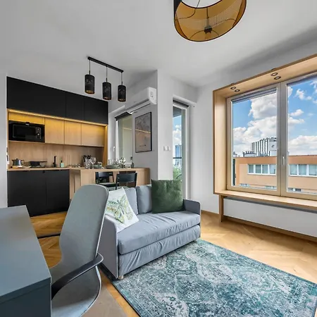 Wola - Balcony&workspace - By Rentujemy Warszawa