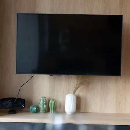 Wola - Balcony&workspace - By Rentujemy Lejlighed