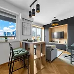 Wola - Balcony&workspace - By Rentujemy *