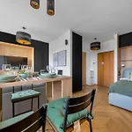Wola - Balcony&workspace - By Rentujemy